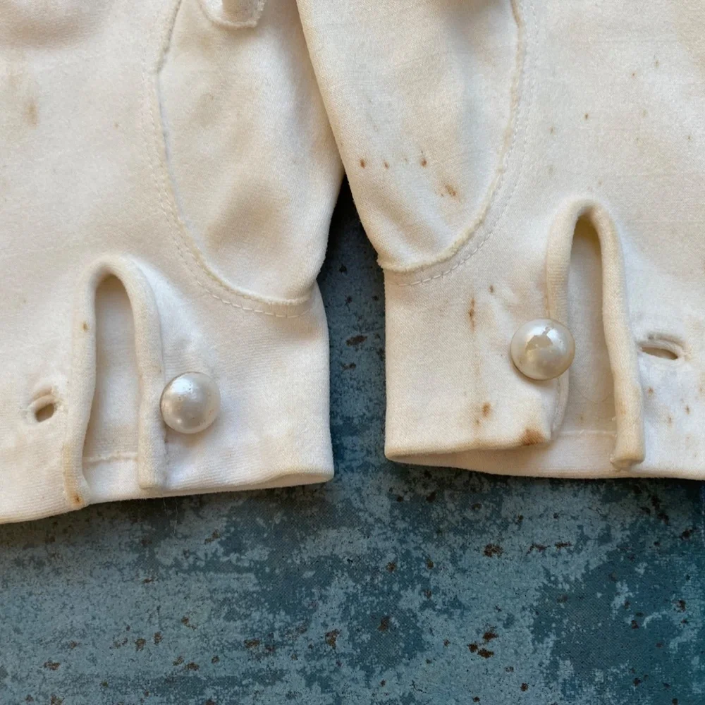 Vintage Women's White Gloves - Three Pairs